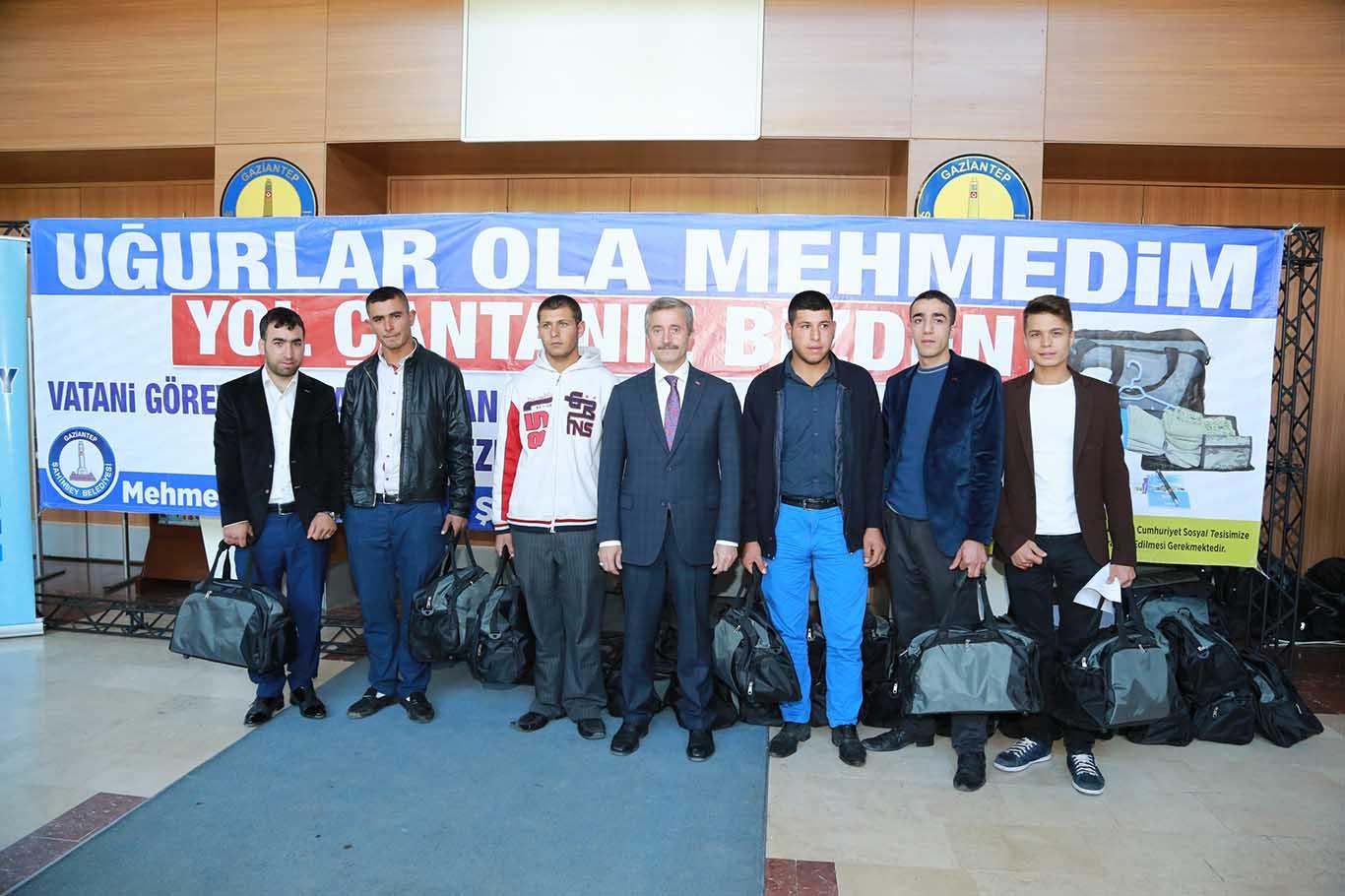 Askere gideceklere ihtiyaç çantası Askere gideceklere ihtiyaç çantası